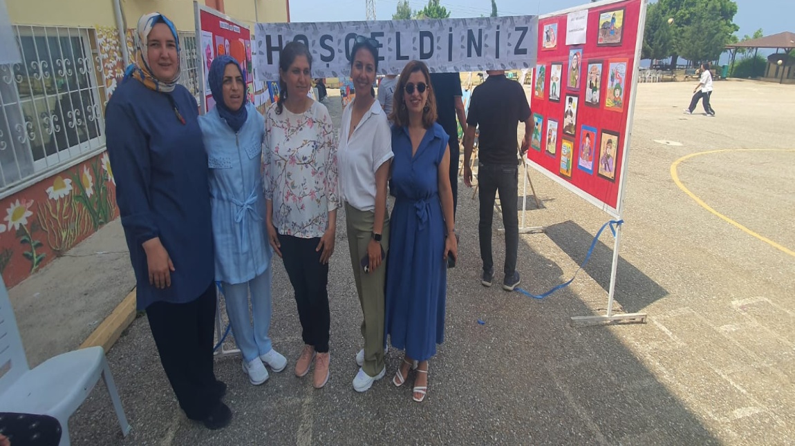 Özel Eğitim Sınıflarımız Yıl Sonu REsim Sergisi Düzenledi